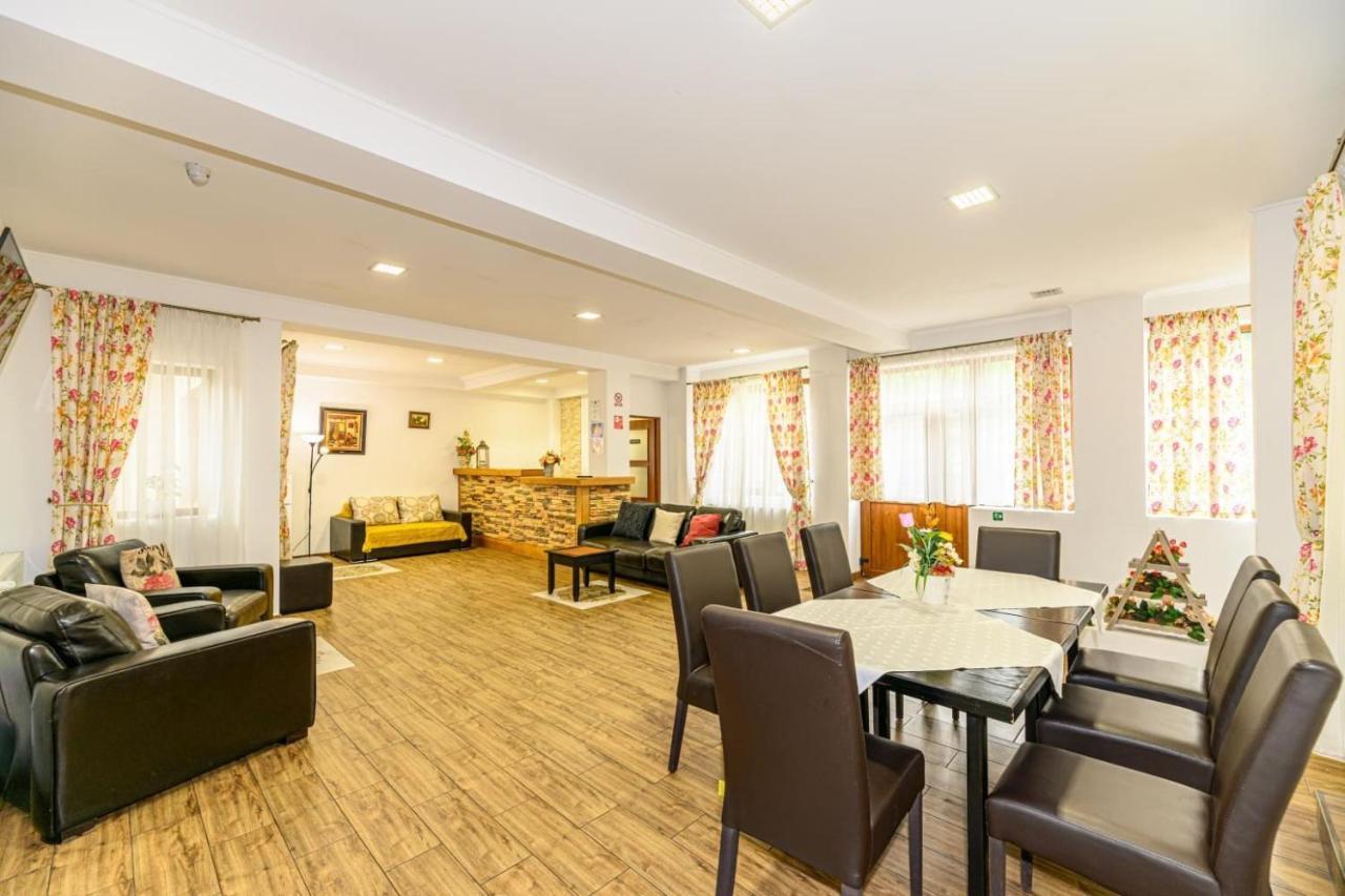 Panoramic Center Rooms Braşov Exteriör bild